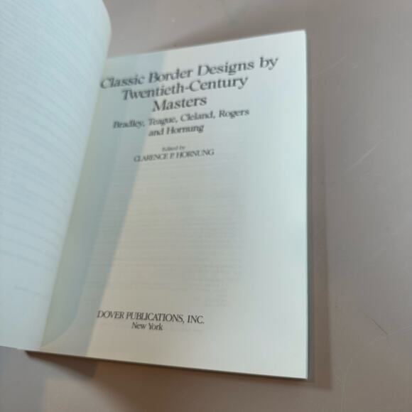 Classic Border Designs 20 Century Masters Bradley Teague Hornung Dover Book 1995 - Picture 4 of 14